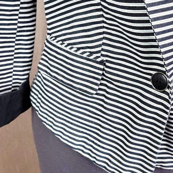 A BYER Black and White Striped Suit Jacket Large - Picture 3 of 6